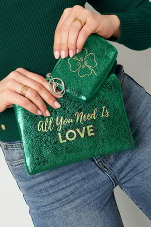 Schminktasche metallic „All you need is love“ – rosa h5 Bild2